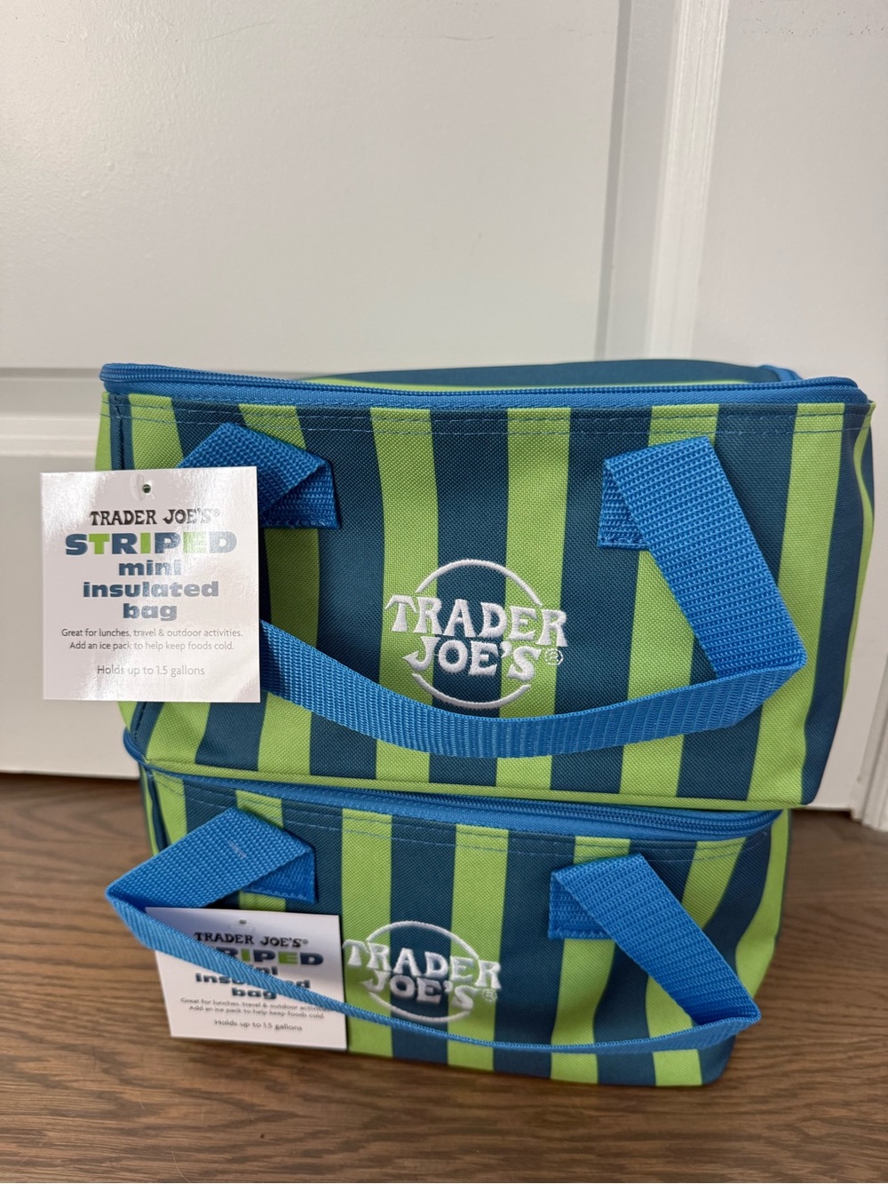 Trader Joe's Striped Mini Insulated Bag - Picture 6 of 7